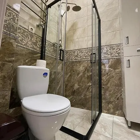 Апартаменты для 4х около костела елизаветы Львов